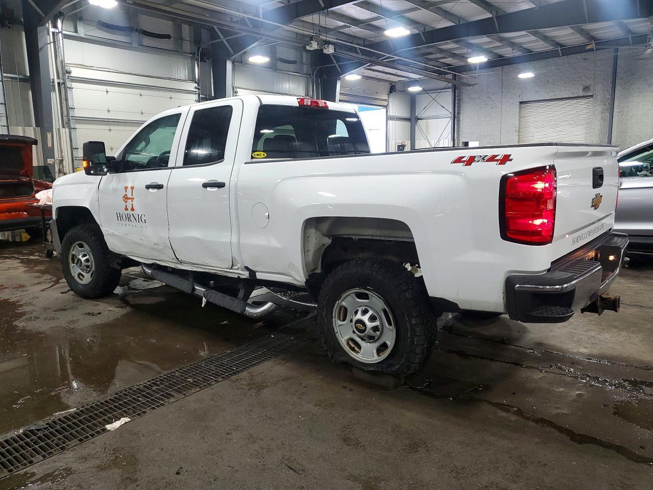 2019 CHEVROLET SILVERADO 2500 — фото 2