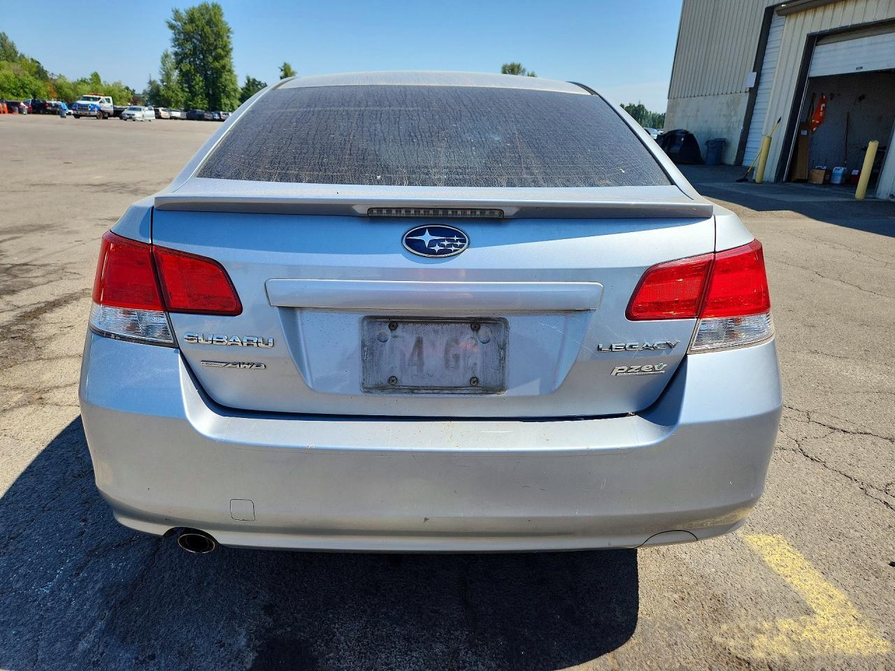 2013 SUBARU LEGACY — фото 6