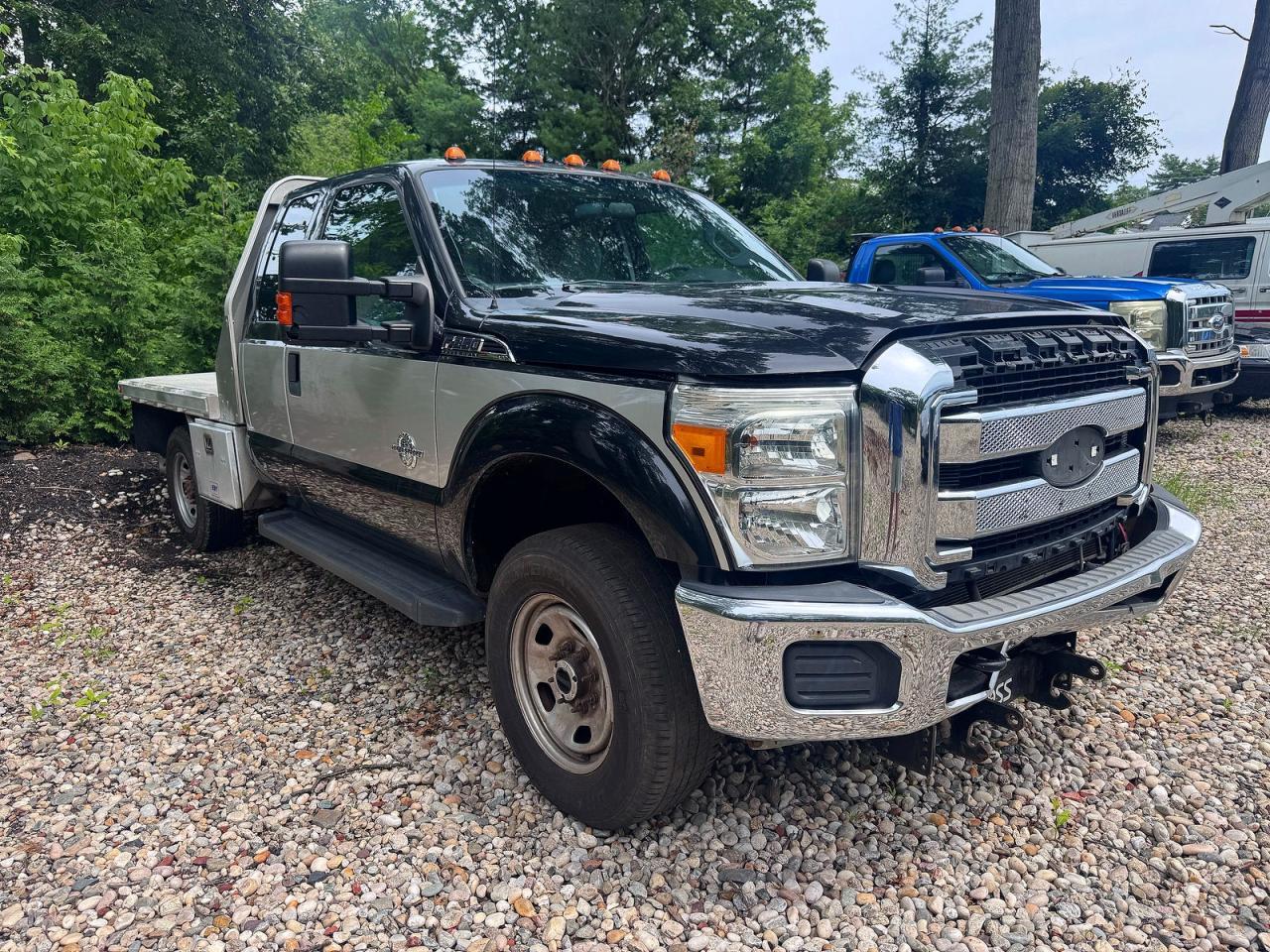 2015 FORD F-350 — фото 1