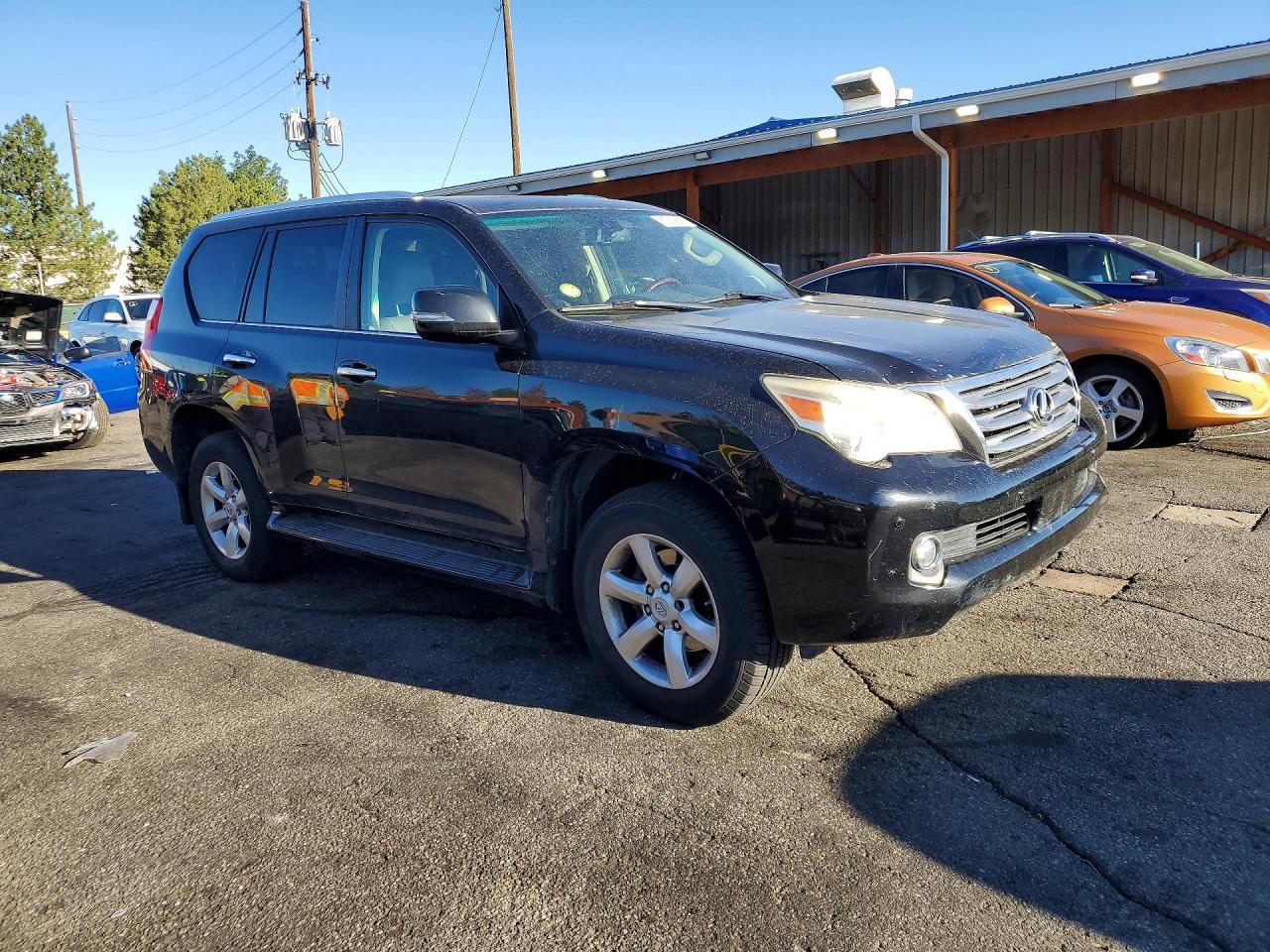 2011 LEXUS GX 460 — фото 4
