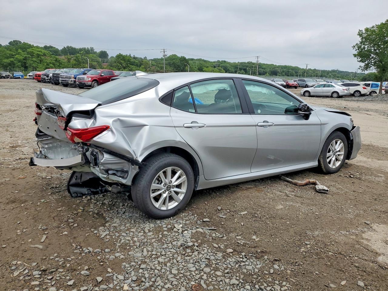 2025 TOYOTA CAMRY HYBRID — фото 3