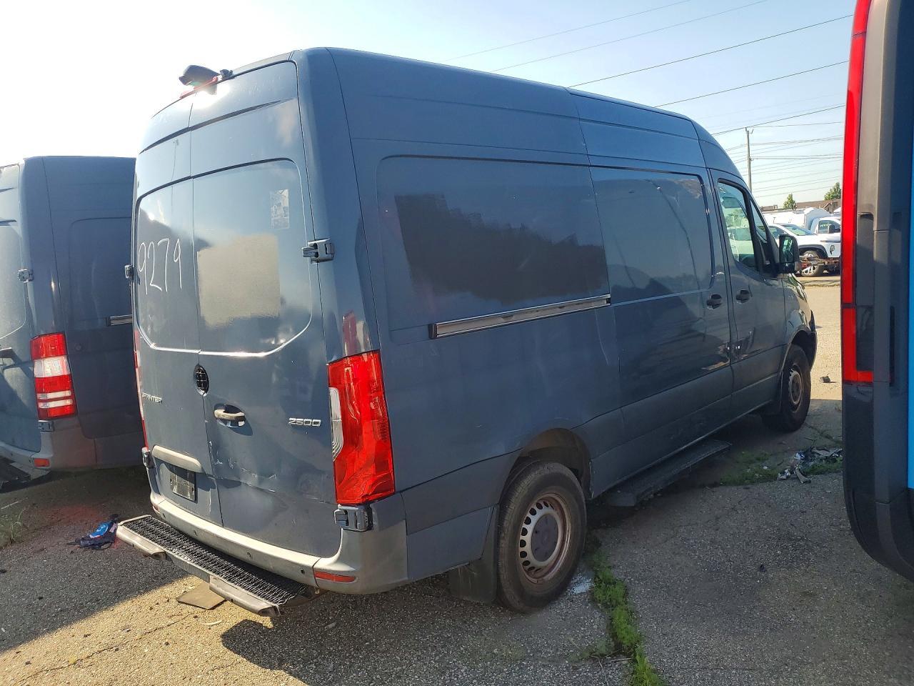 2019 MERCEDES-BENZ SPRINTER — фото 3