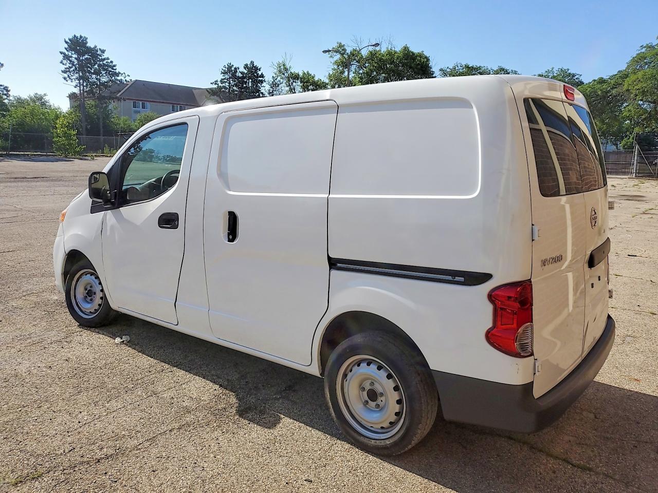 2021 NISSAN NV200 — фото 2