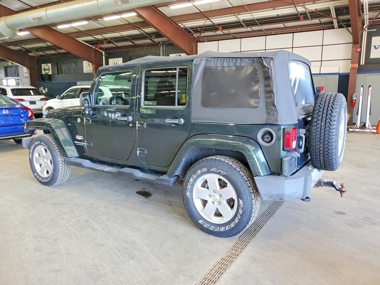 2010 JEEP WRANGLER — фото 2
