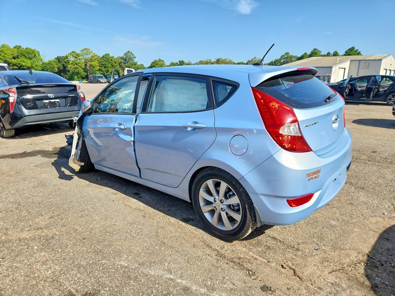2014 HYUNDAI ACCENT — фото 2