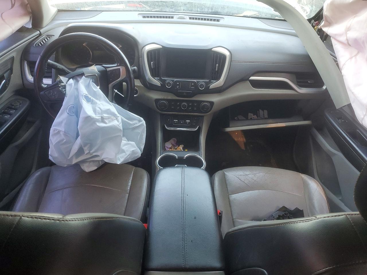 2019 GMC TERRAIN — фото 8