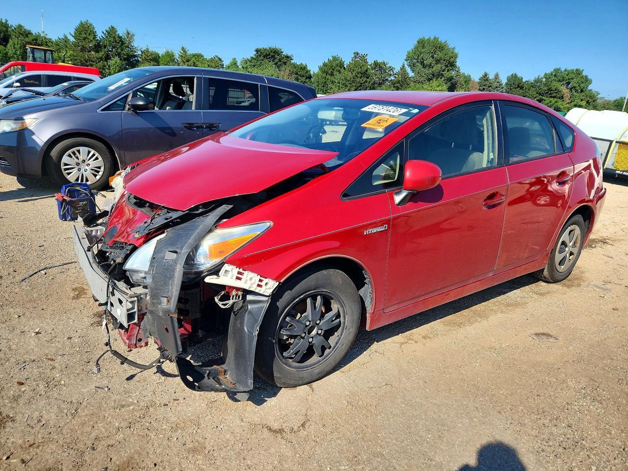 2015 TOYOTA PRIUS — фото 1