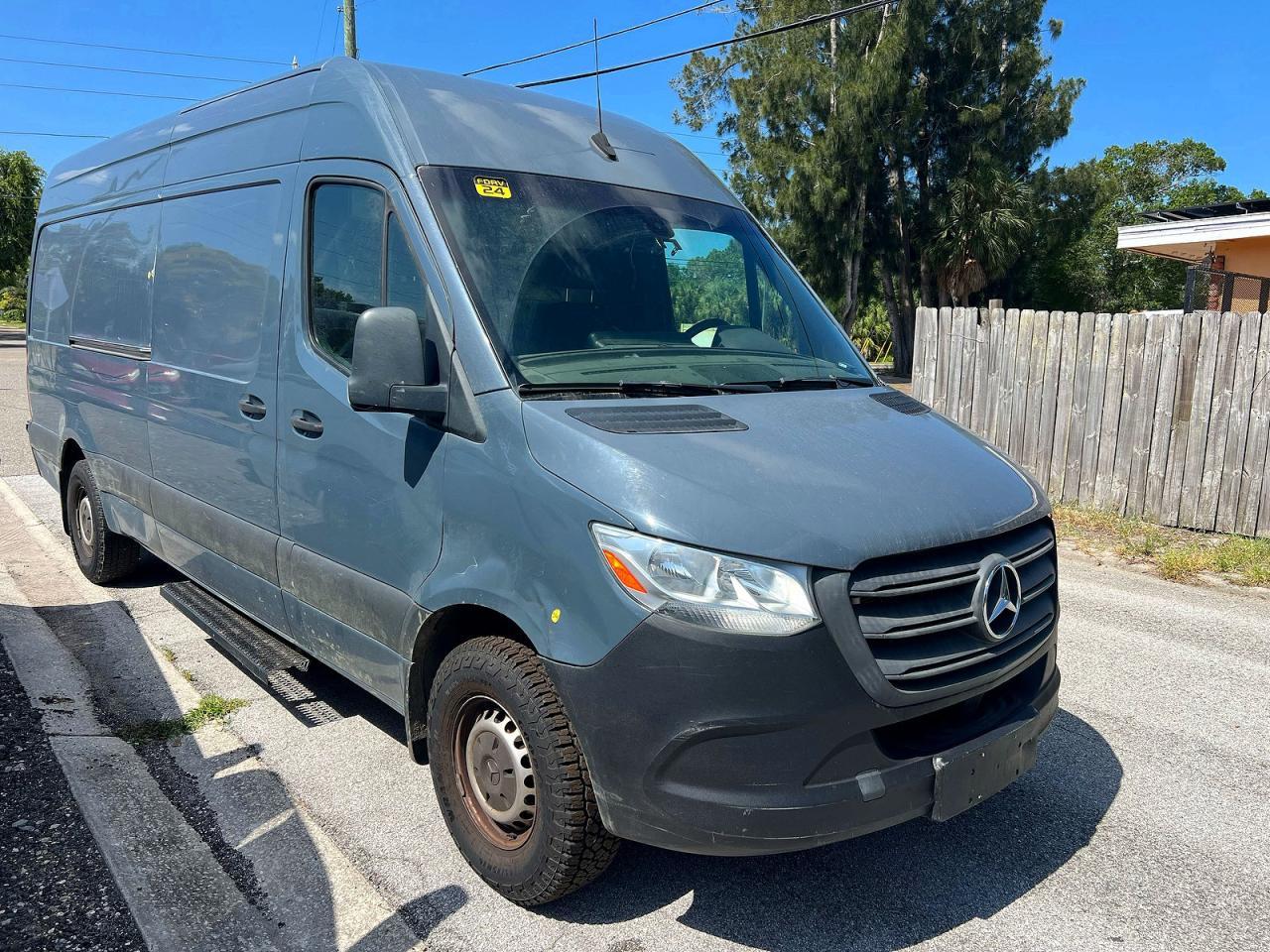 2019 MERCEDES-BENZ SPRINTER — фото 1