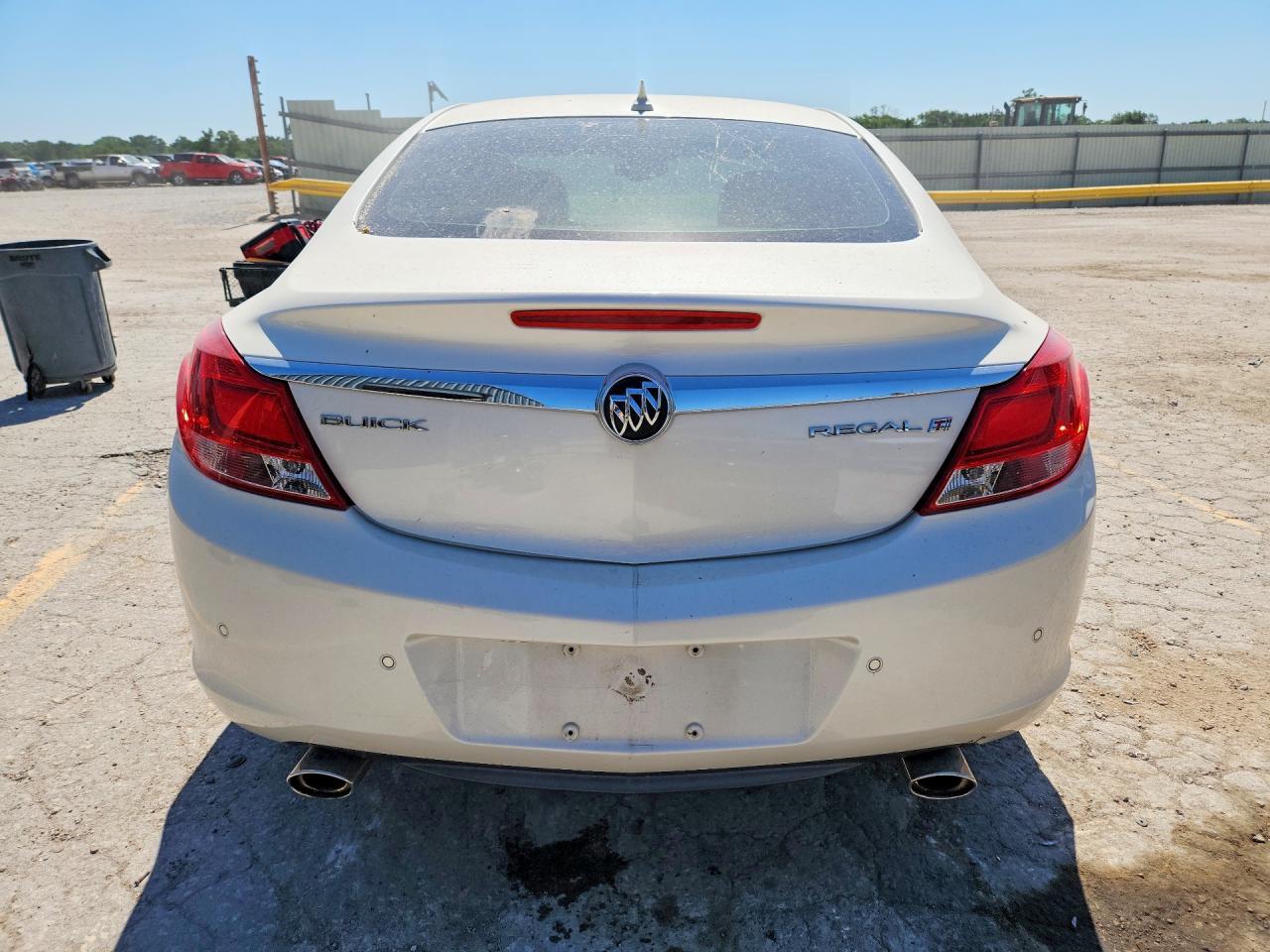 2012 BUICK REGAL — фото 6