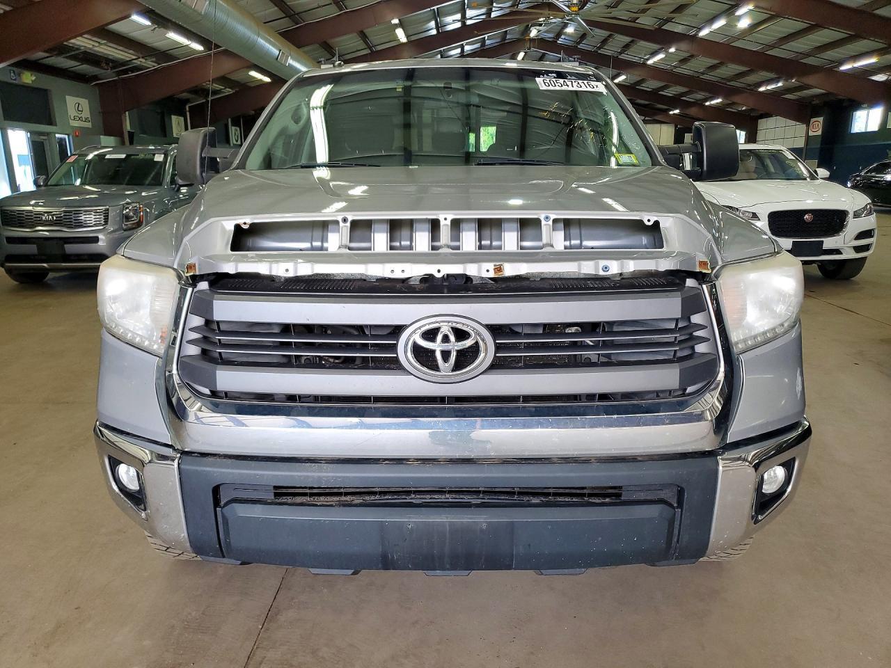 2015 TOYOTA TUNDRA — фото 5