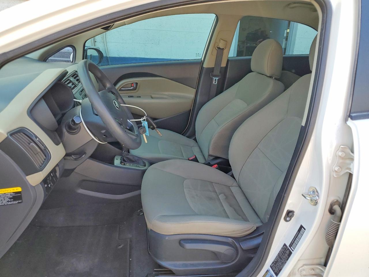 2016 KIA RIO — фото 7