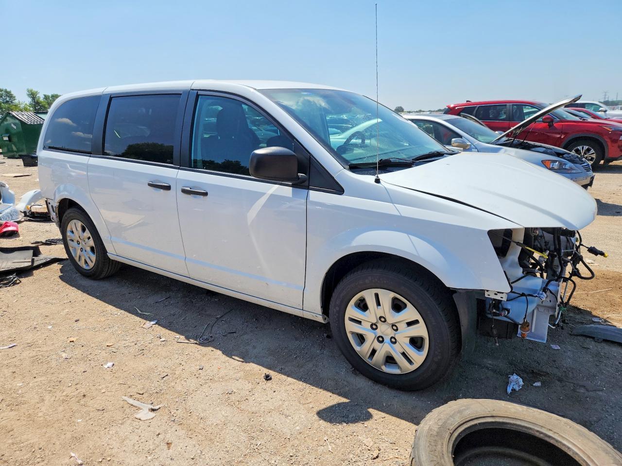 2020 DODGE GRAND CARAVAN — фото 4