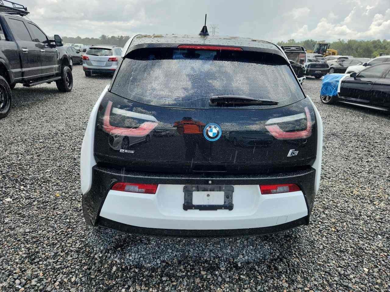 2015 BMW I3 — фото 6