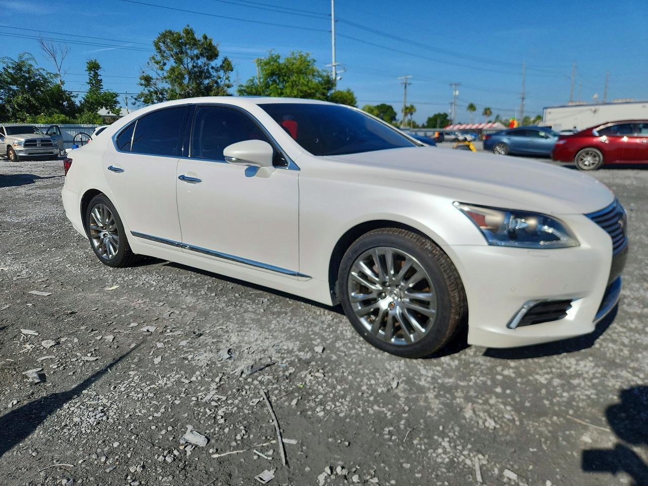 2016 LEXUS LS 460 — фото 4