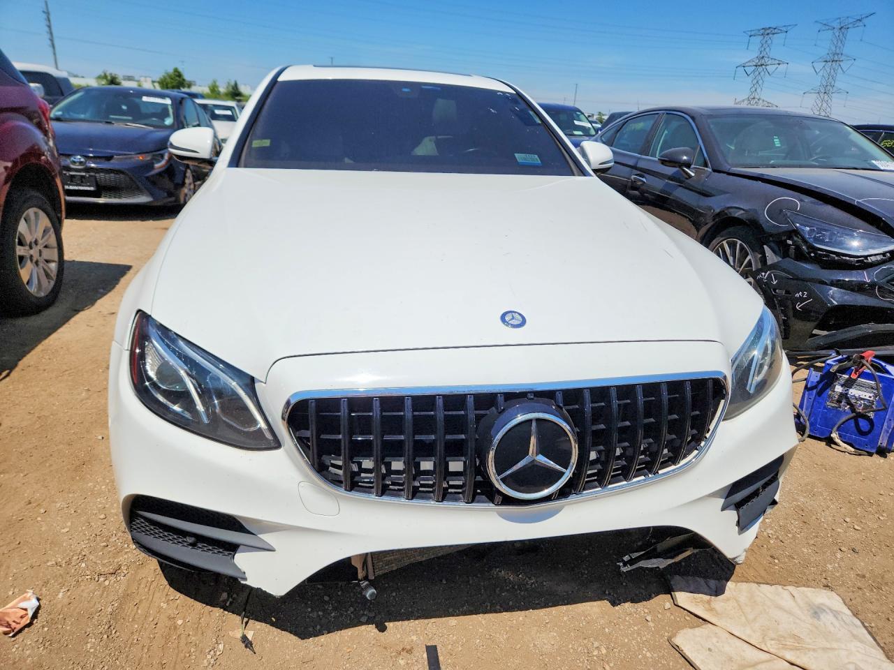 2017 MERCEDES-BENZ E-CLASS — фото 5