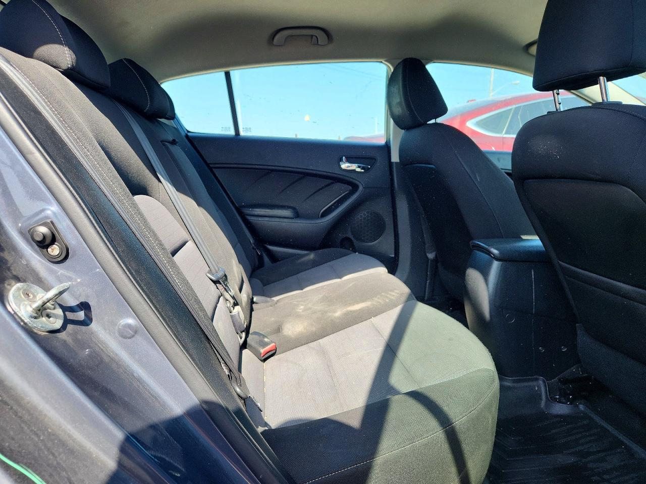 2016 KIA FORTE — фото 10