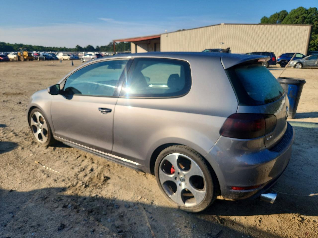 2012 VOLKSWAGEN GOLF GTI — фото 2