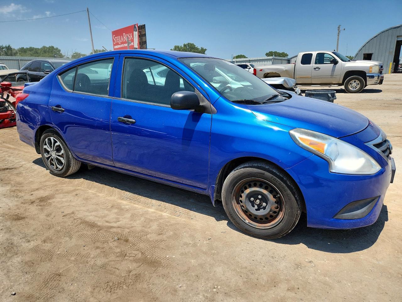 2015 NISSAN VERSA — фото 4