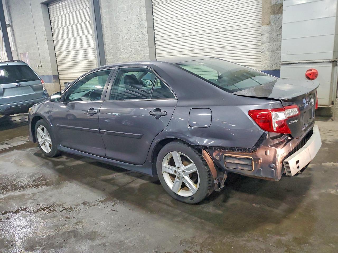 2013 TOYOTA CAMRY — фото 2