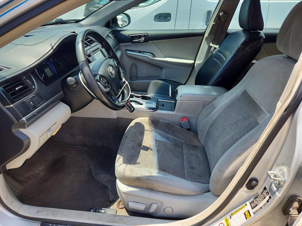 2013 TOYOTA CAMRY HYBRID — фото 7