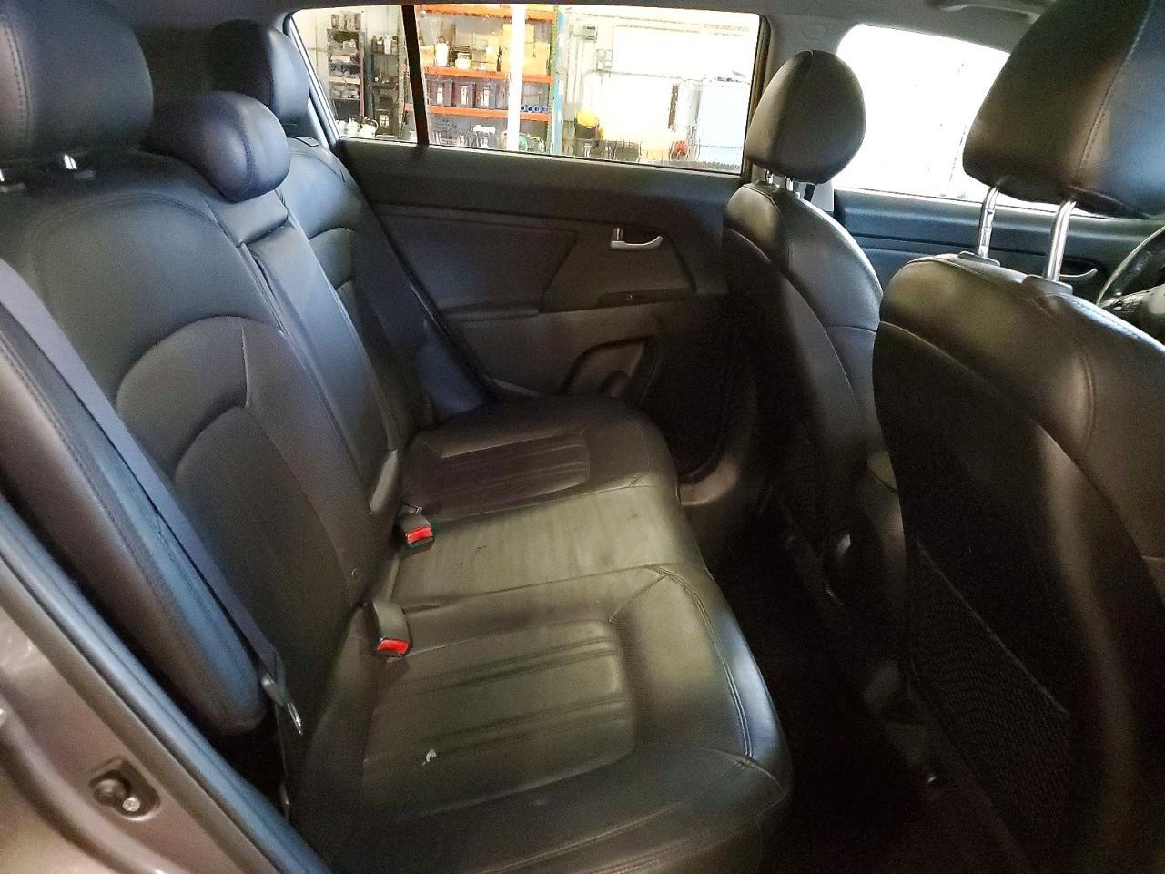 2011 KIA SPORTAGE — фото 11