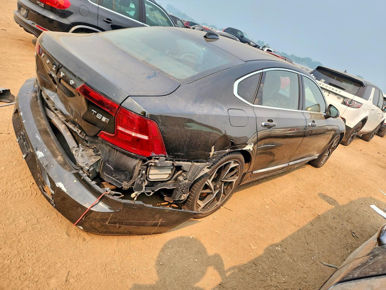 2019 VOLVO S90 — фото 3