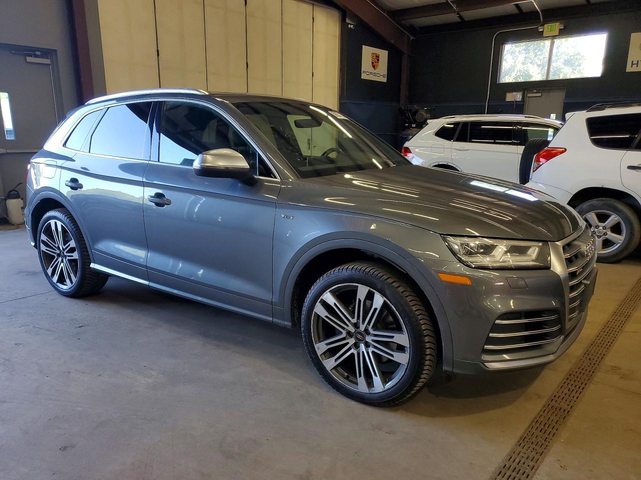 2018 AUDI SQ5 — фото 4