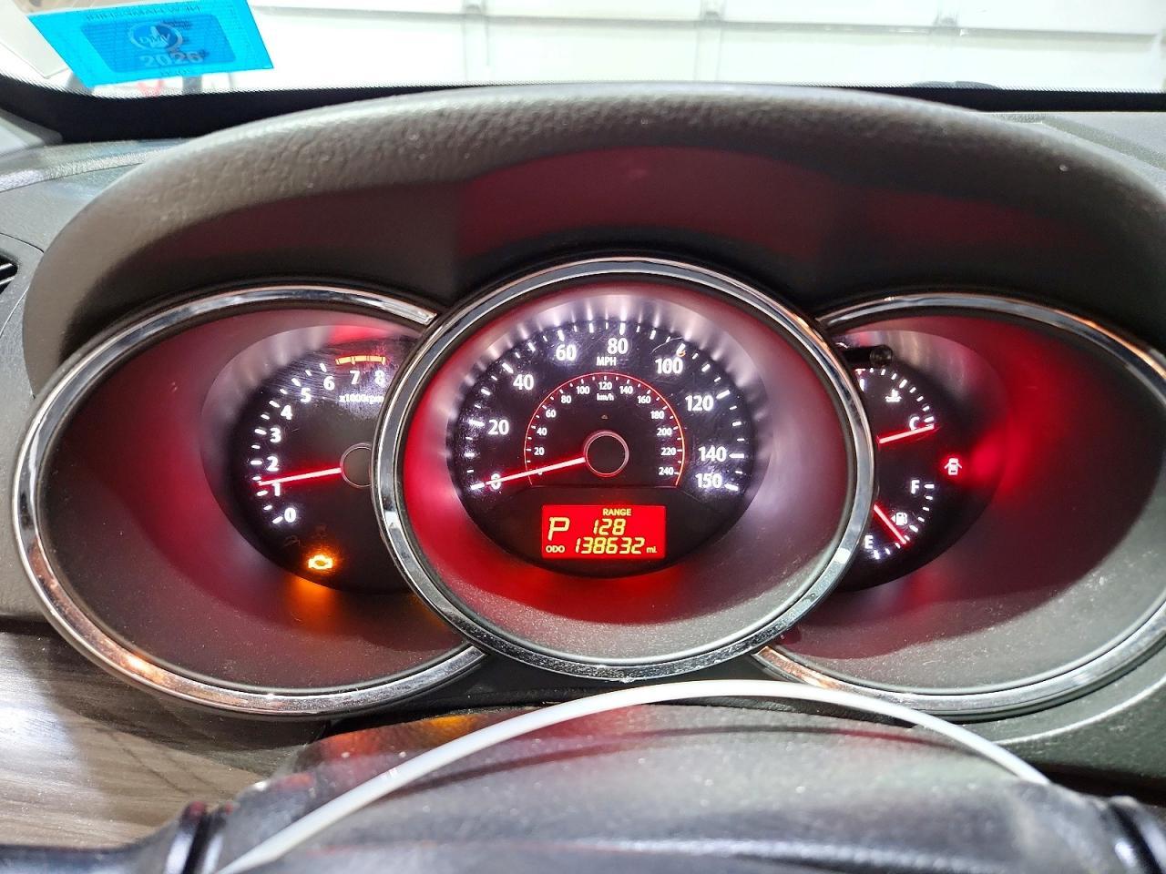 2011 KIA SORENTO — фото 9
