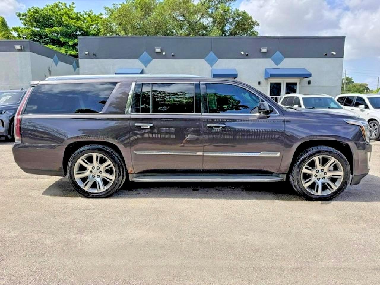 2015 CADILLAC ESCALADE — фото 13