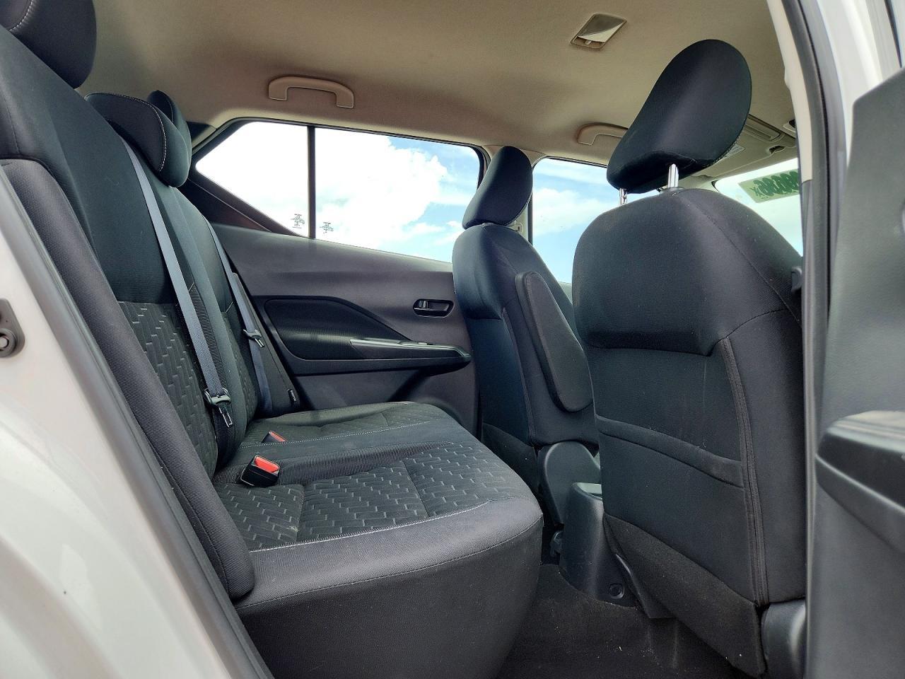 2022 NISSAN KICKS — фото 11
