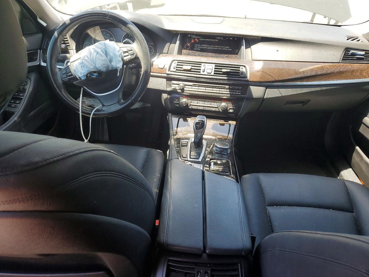 2016 BMW 5 SERIES — фото 8