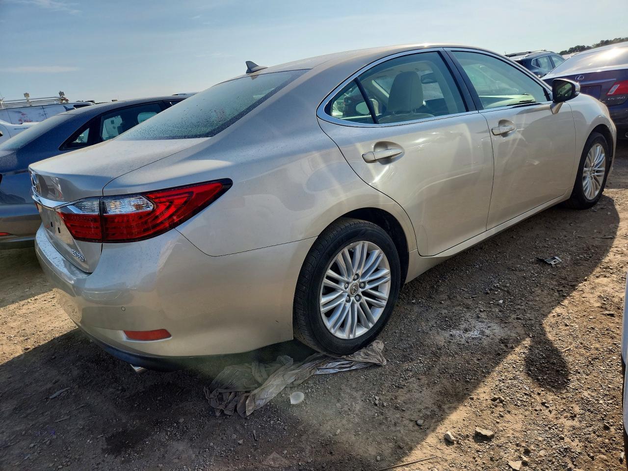 2013 LEXUS ES 350 — фото 3
