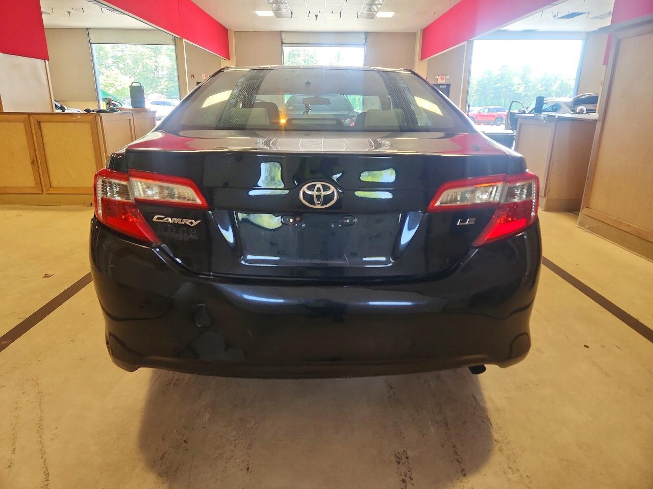 2014 TOYOTA CAMRY — фото 6