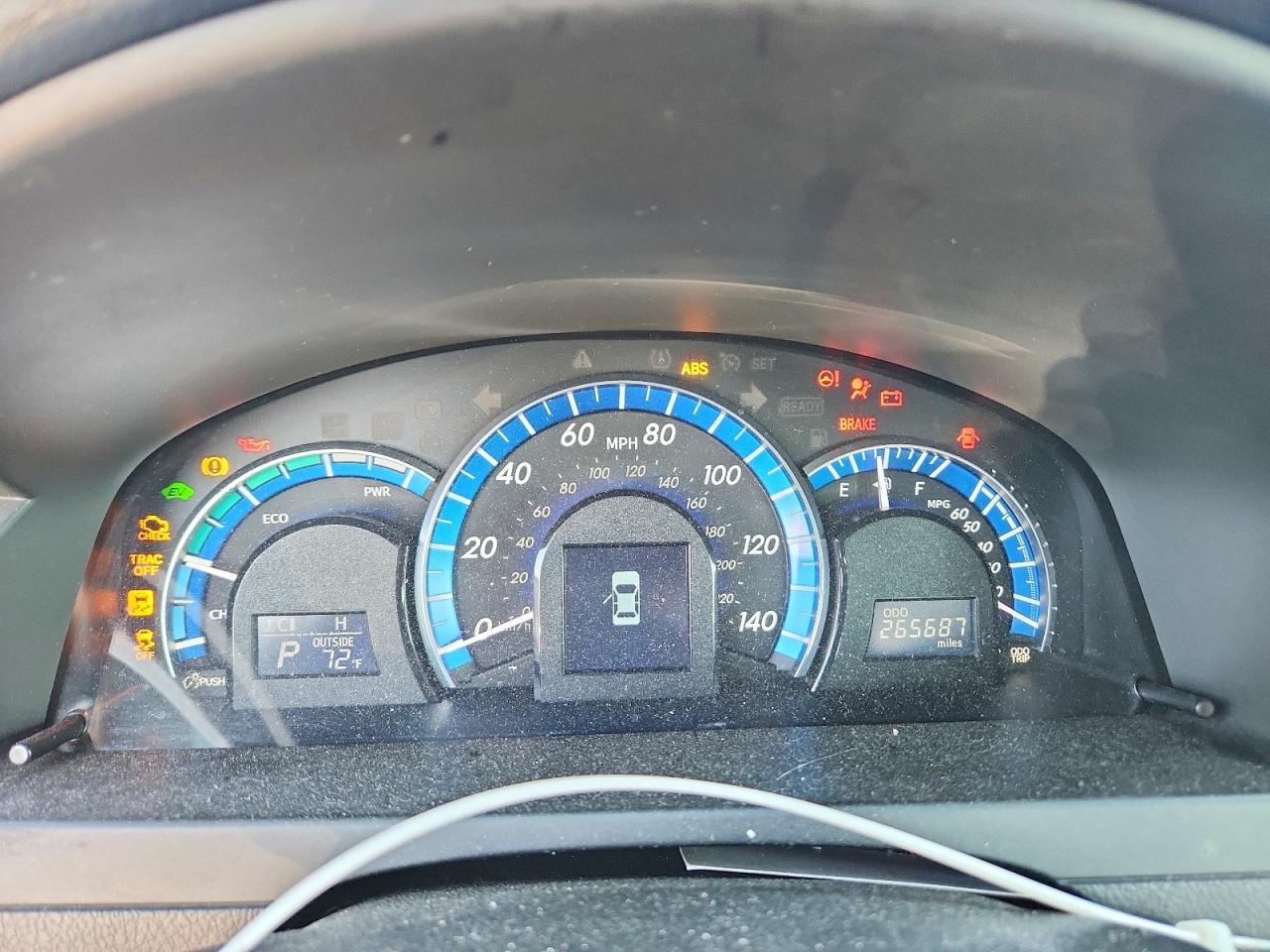 2012 TOYOTA CAMRY HYBRID — фото 9