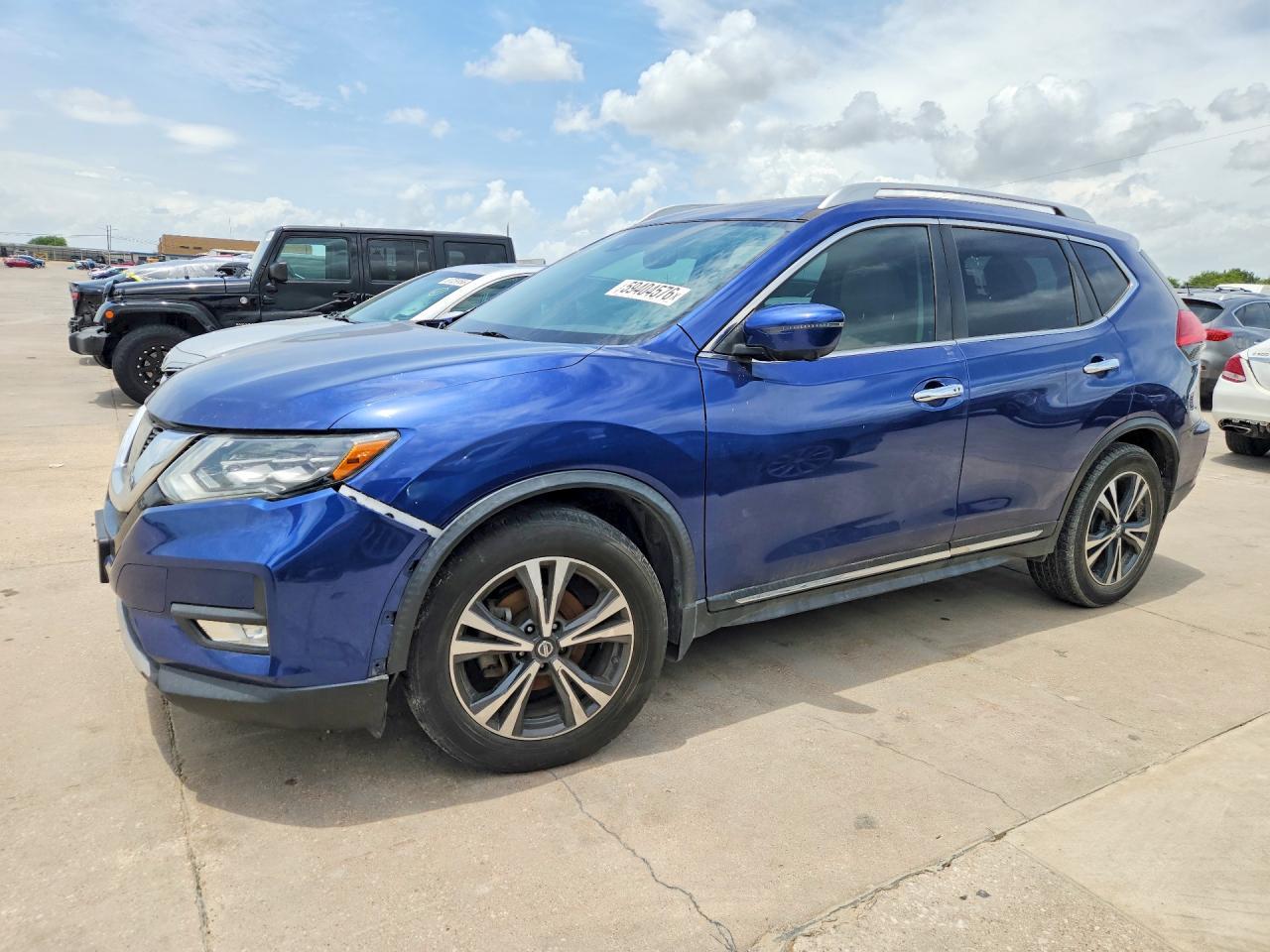 2017 NISSAN ROGUE — фото 1