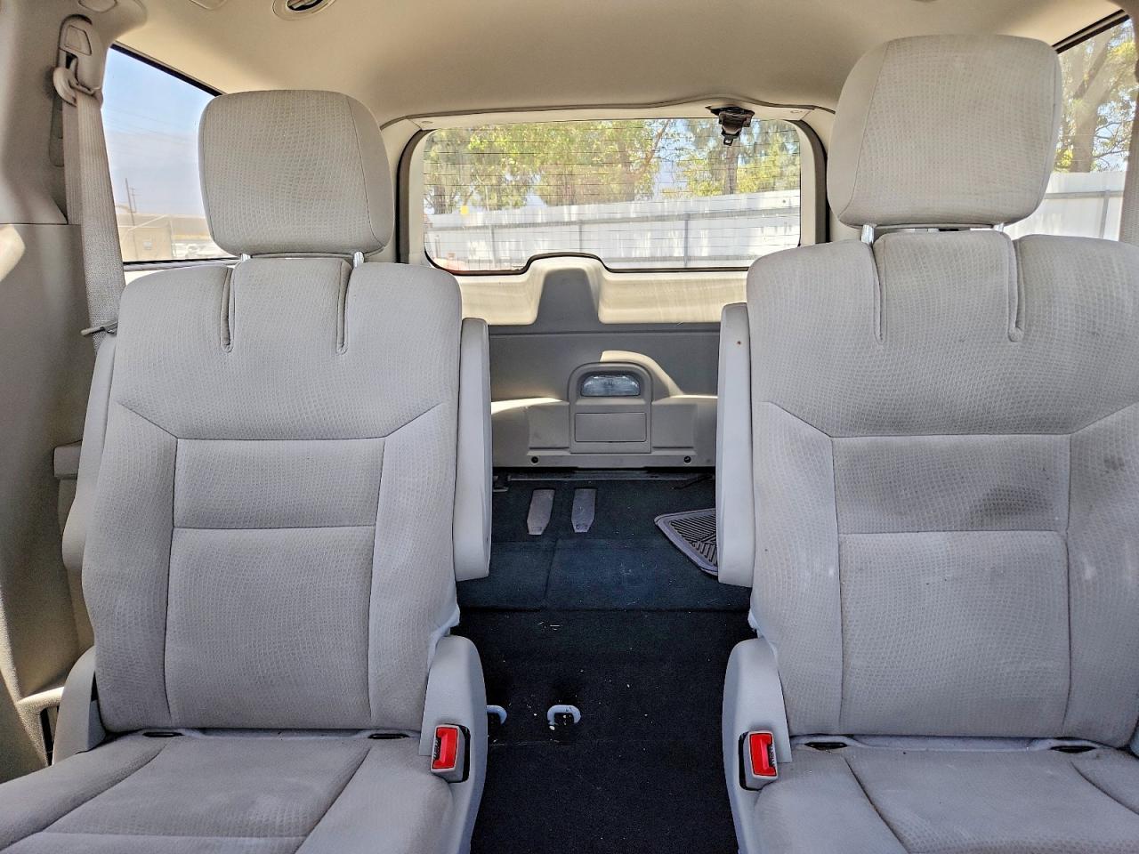 2015 DODGE GRAND CARAVAN — фото 10