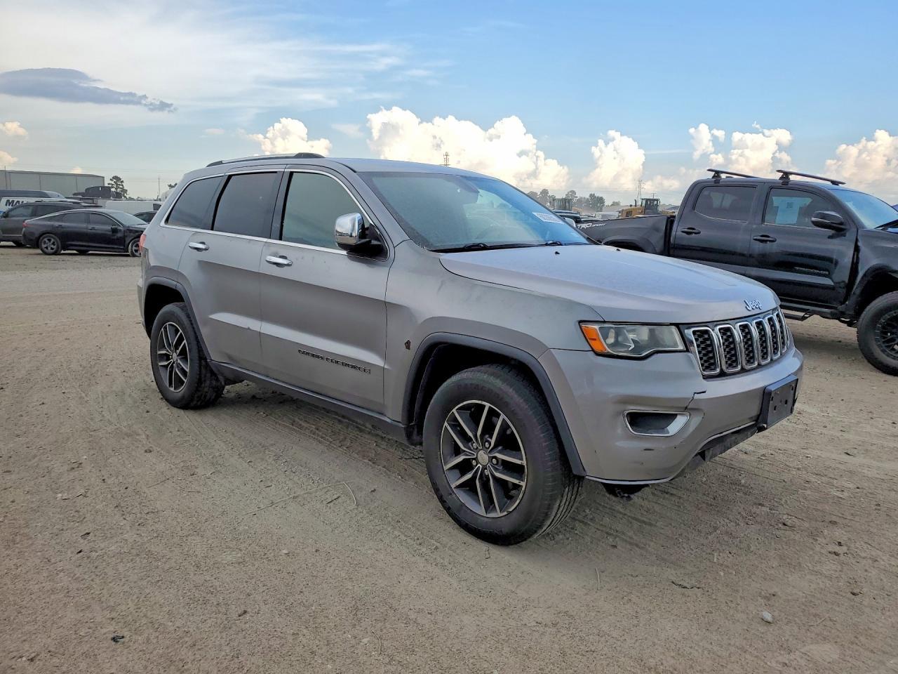 2018 JEEP GRAND CHEROKEE — фото 4