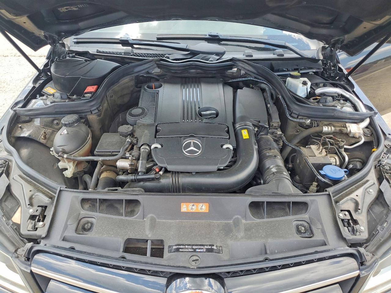 2015 MERCEDES-BENZ C-CLASS — фото 11