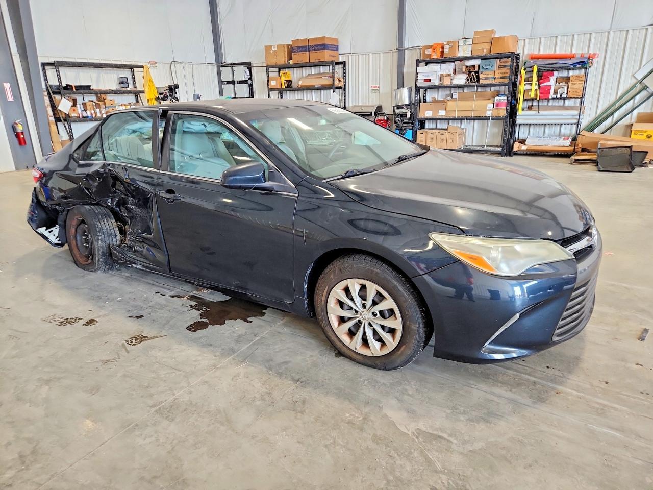 2016 TOYOTA CAMRY — фото 4