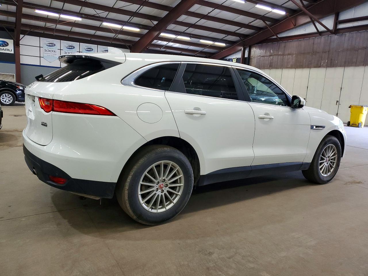 2019 JAGUAR F-PACE — фото 3