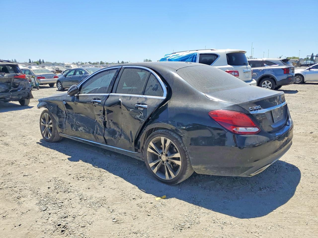 2016 MERCEDES-BENZ C-CLASS — фото 2