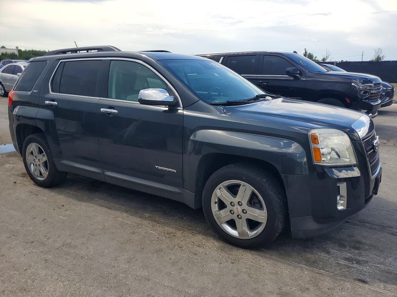 2013 GMC TERRAIN — фото 4