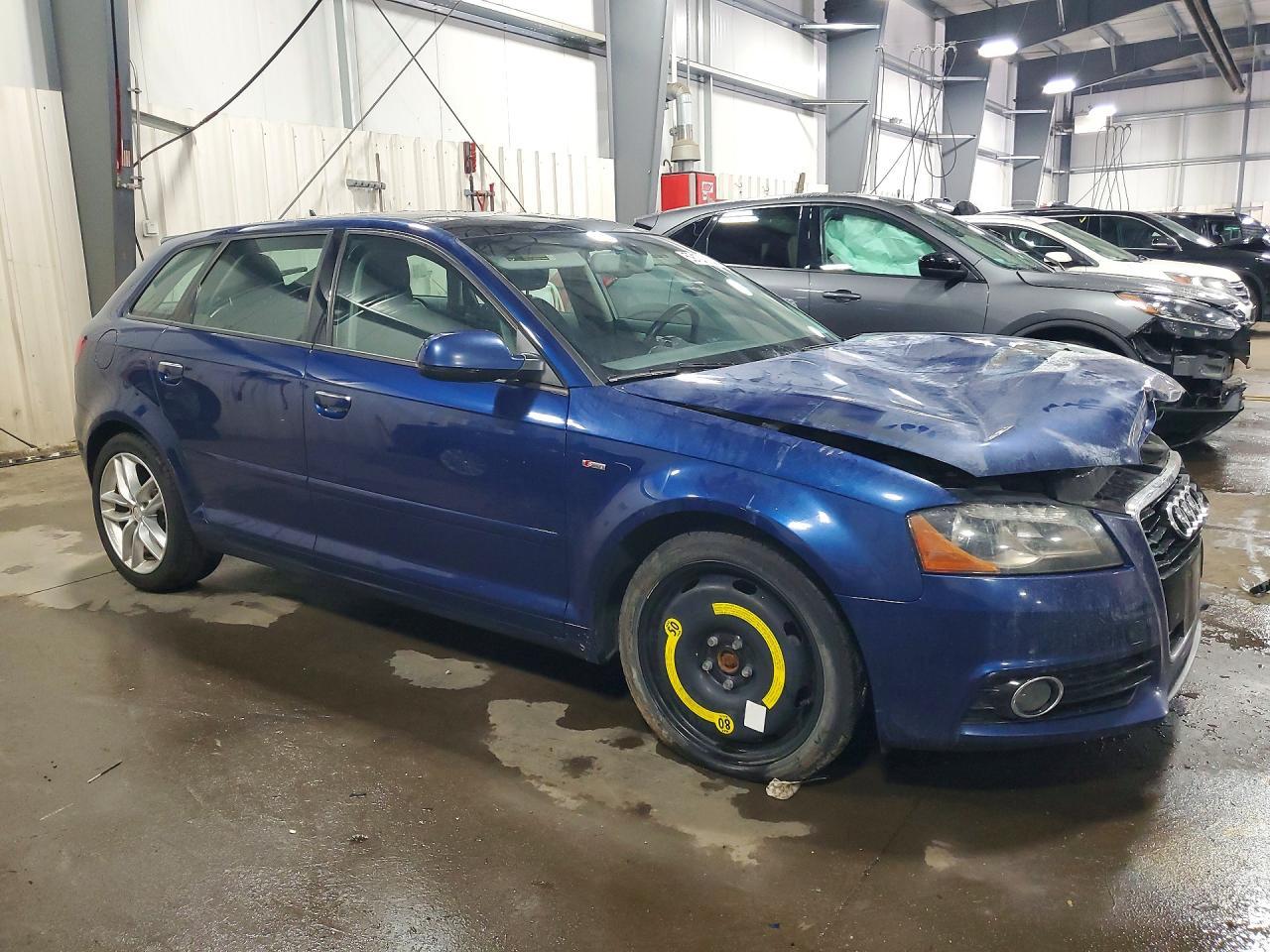 2012 AUDI A3 — фото 4