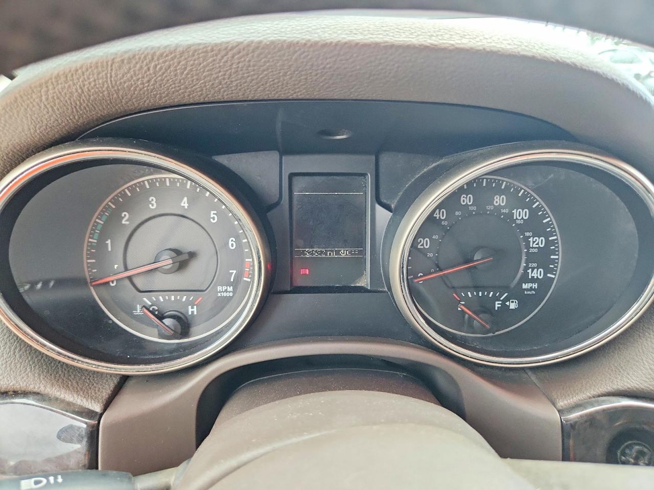 2011 JEEP GRAND CHEROKEE — фото 9