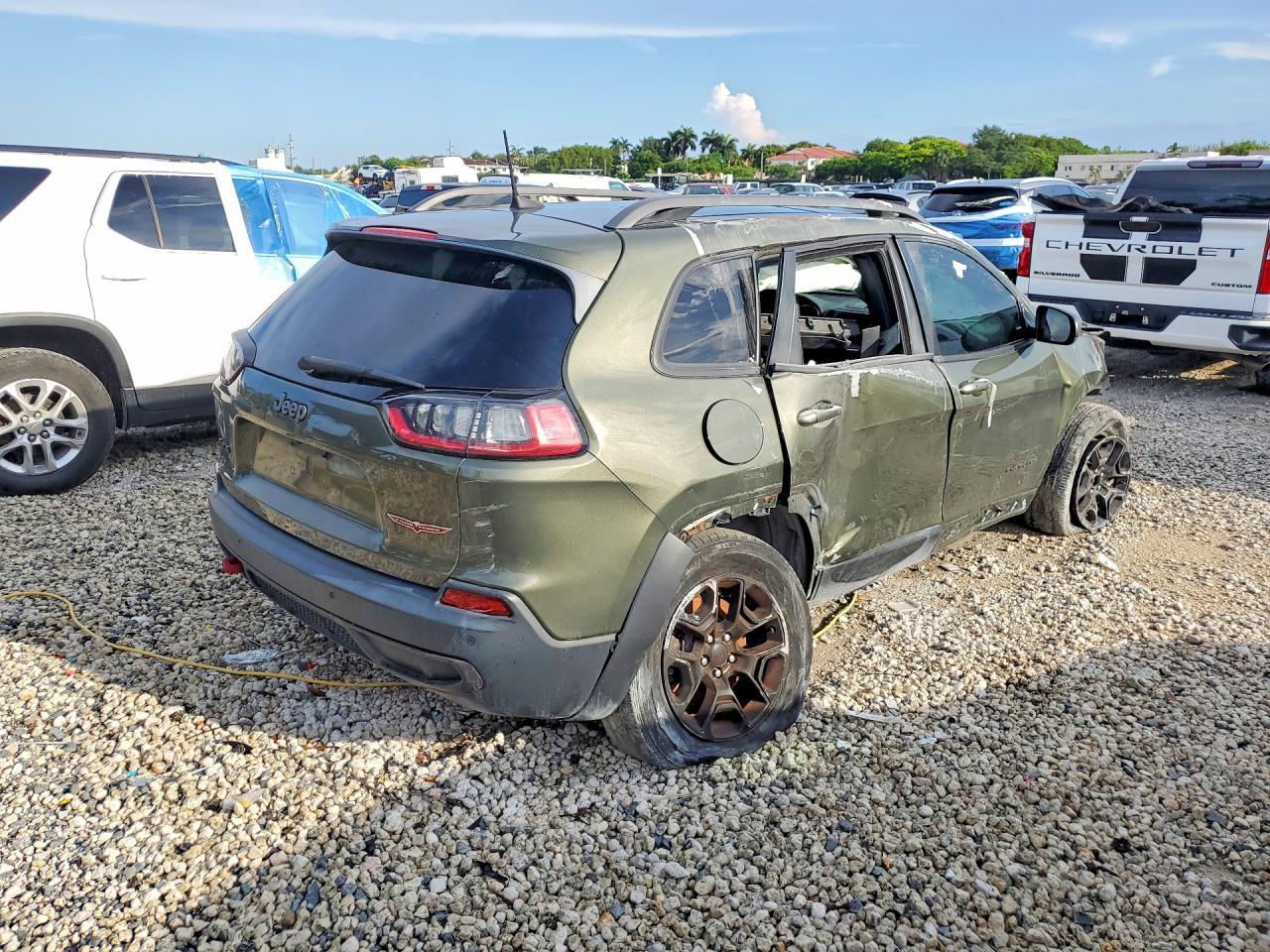2019 JEEP CHEROKEE — фото 3