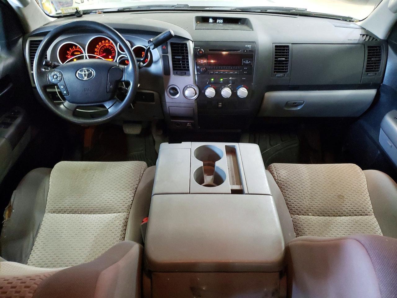 2010 TOYOTA TUNDRA — фото 8