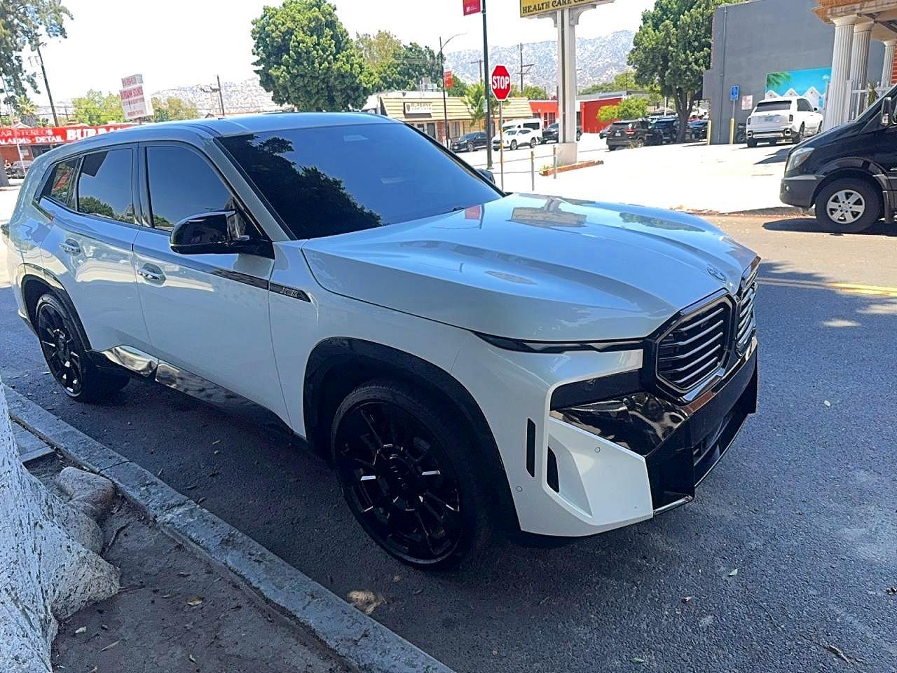 2024 BMW XM — фото 1