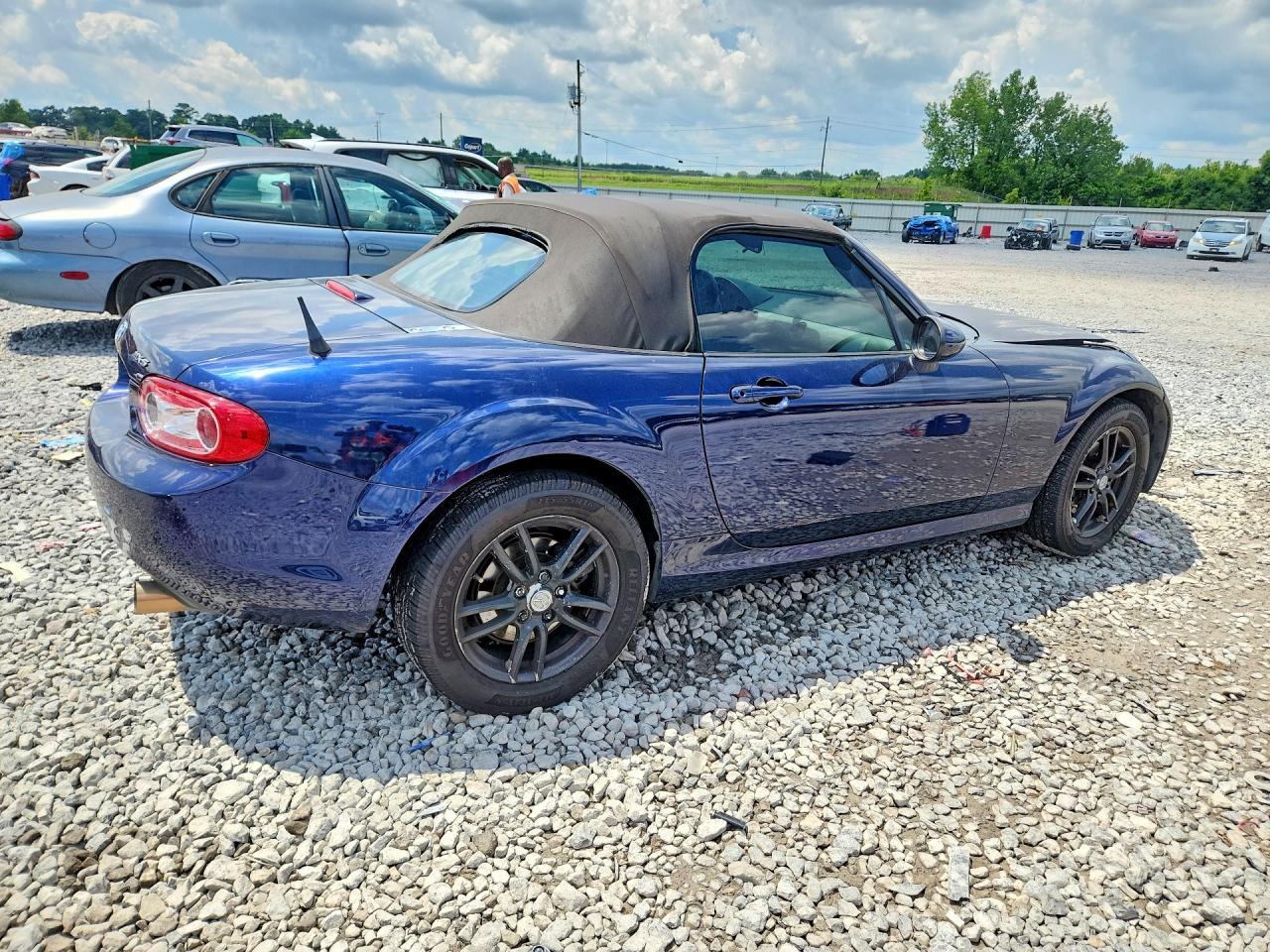 2010 MAZDA MX-5 — фото 3