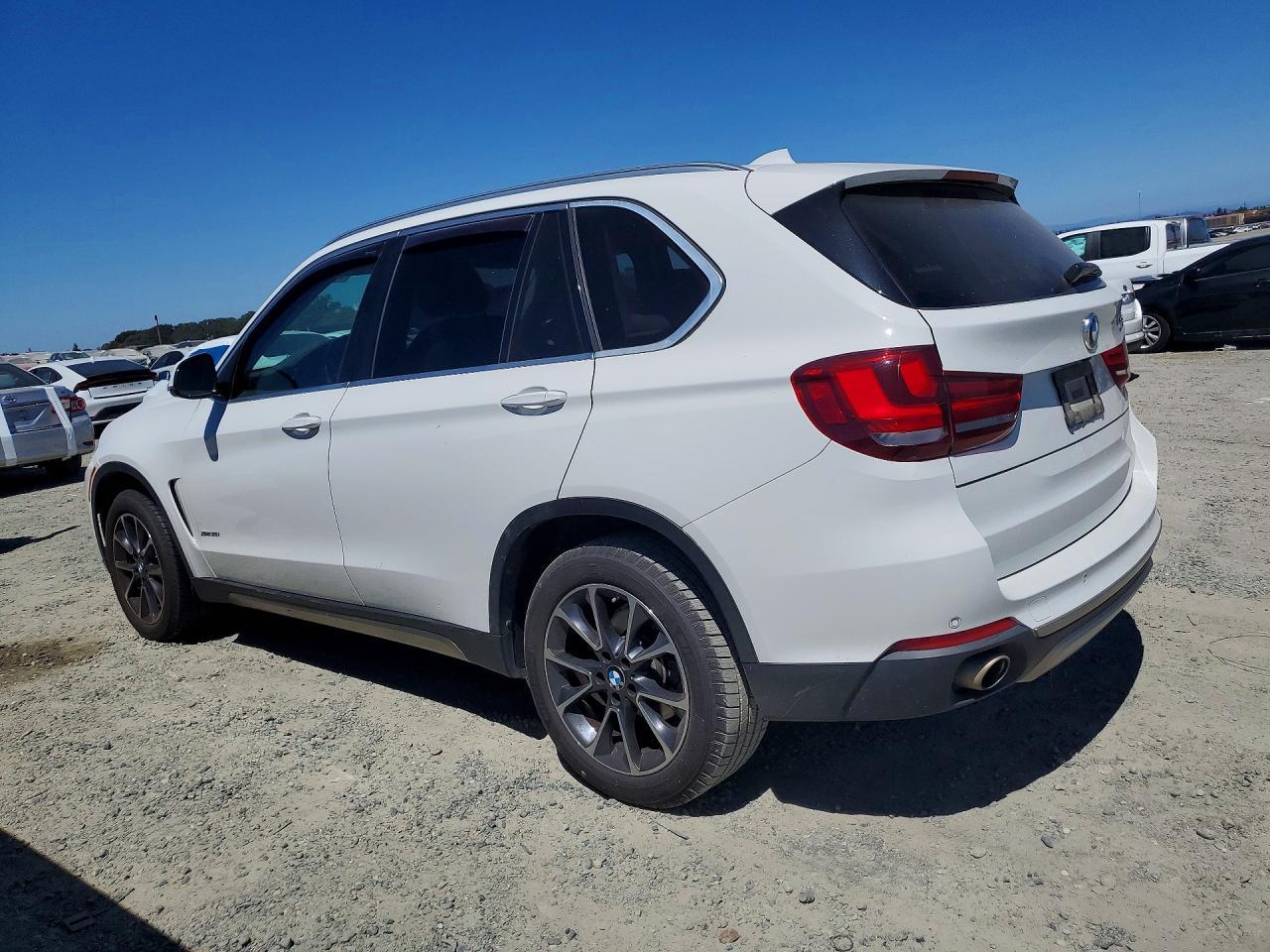 2015 BMW X5 — фото 2