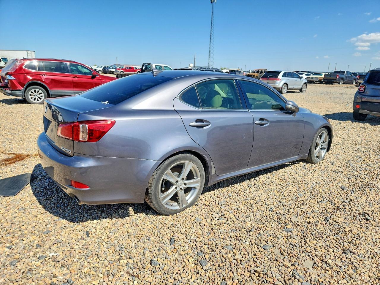 2012 LEXUS IS 250 — фото 3